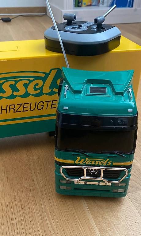 Jouets: Ferngesteuertes Auto/LKW – D'occasion à Effretikon par ivo_btd6 3