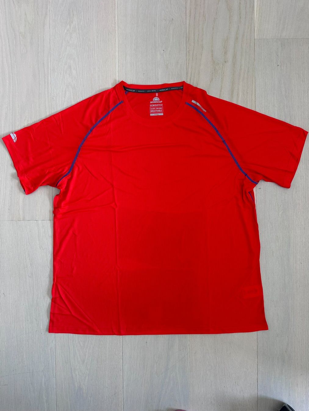 T-shirt: Herren-T-Shirt – Usato da Balzers venduto da NinaSprenger 1