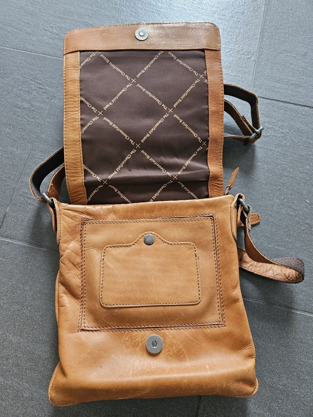 Chesterfield Borse: Chesterfield Ledertasche – Usato da Volketswil venduto da Mbabuschka 2