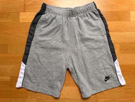 Nike Jogger Shorts Grau Kinder Jungen XL 158 170 cm 156 164