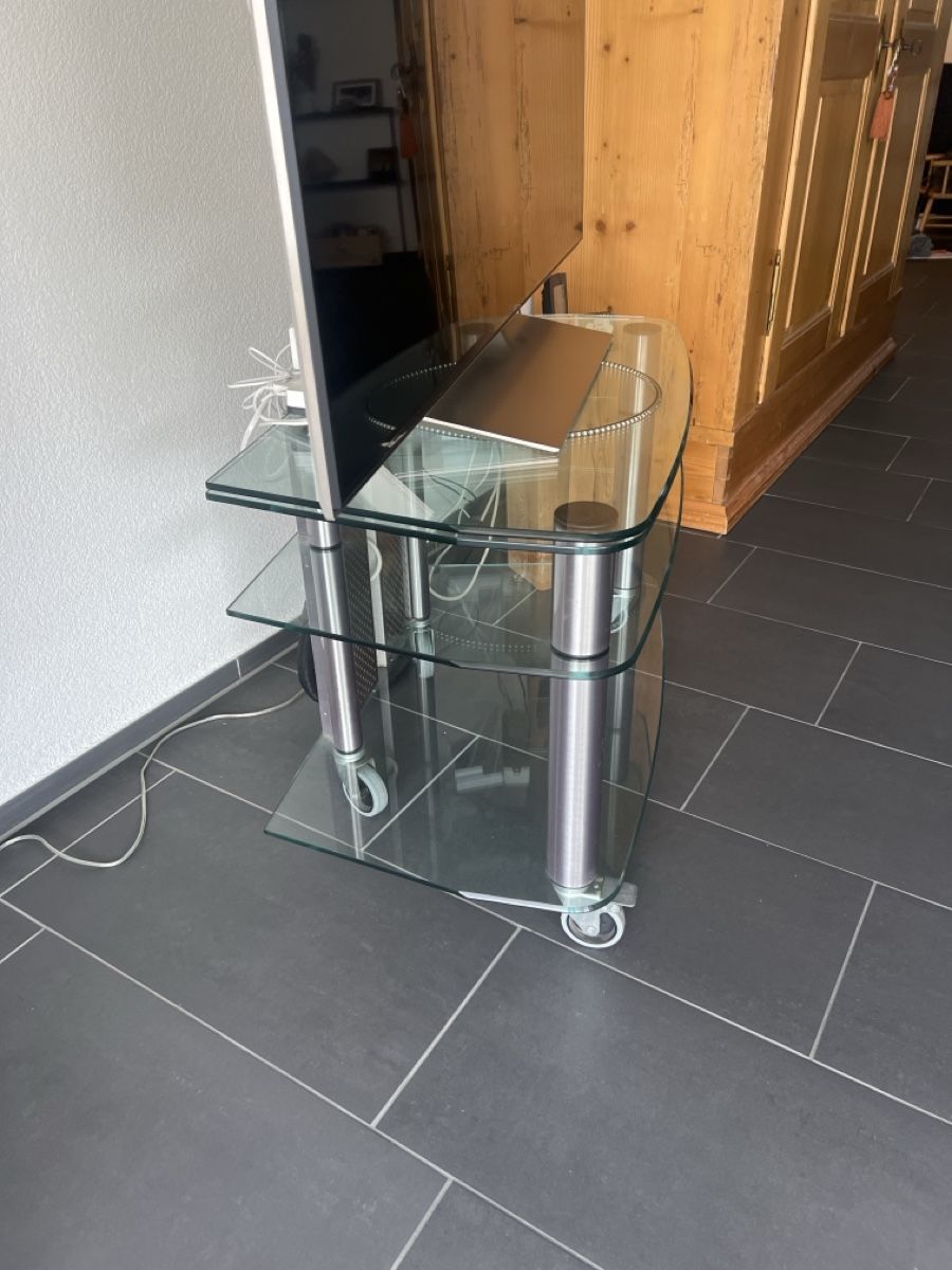 Mobili TV: TV Möbel – Usato da Oberuzwil venduto da Joe_Lee 1