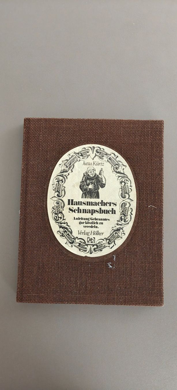 Bücher: Schnapsbuch – Gebraucht aus Niederrohrdorf von privat23