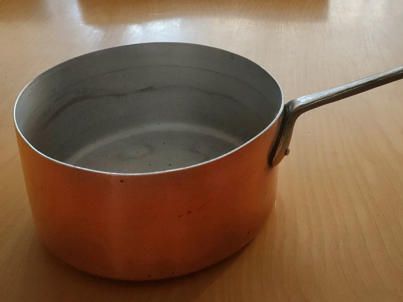 Töpfe: Kupferpfännchen mit Messinggriff, 14 cm Ø – Gebraucht aus Zürich von Zuerich_46