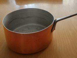 Kupferpfännchen mit Messinggriff, 14 cm Ø