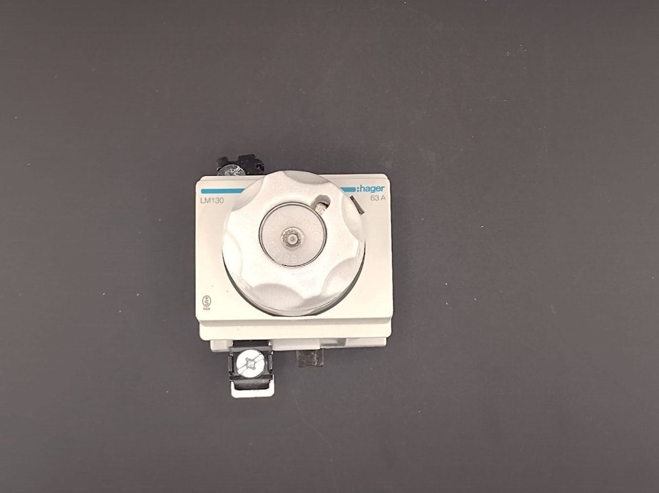 Hager Interruttori: Hager LM130 – Usato da Winterthur venduto da Hint17