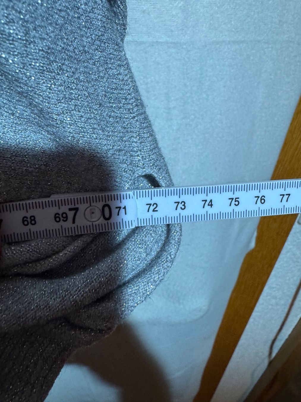 Maglioni & Felpe: Grauer Pullover mit Silberfäden ca Gr. XXL – Usato da Grosswangen venduto da SALE_SALE_SALE 8