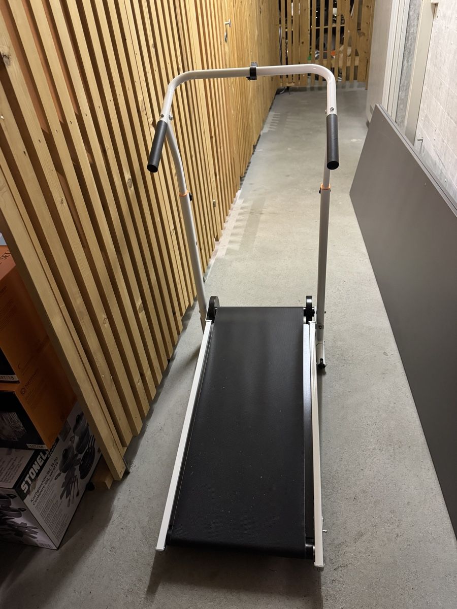 Hometrainer: Laufband, Hometrainer ohne Strom – Usato da Witterswil venduto da liinchen28