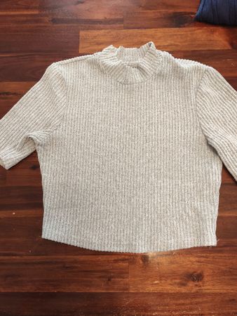 T-Shirt für Mädchen, Grau, Grösse M. Marke ONLY