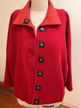 Hochwertige, beidseitig tragbare Winterjacke Grösse 38