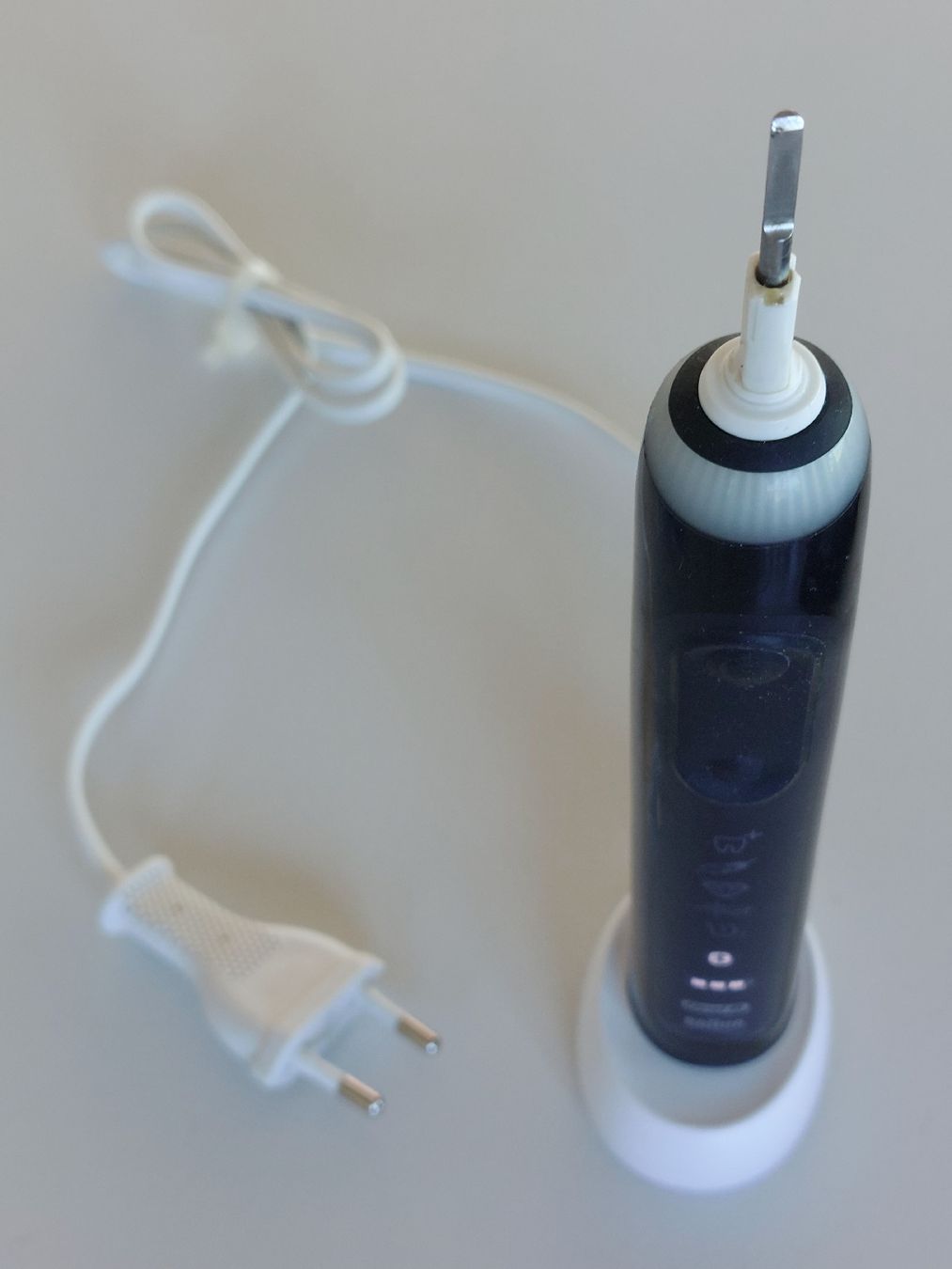 Oral B Zahnpflege: Oral-B Genius – Gebraucht aus Coffrane von 4545_4 3