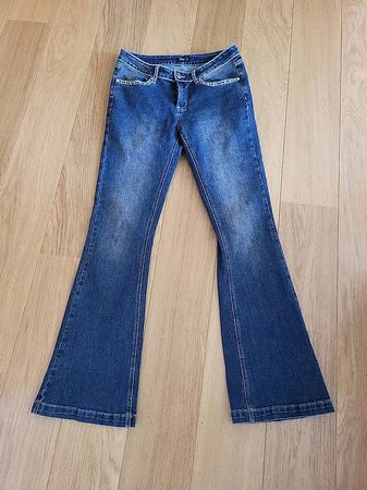 Jeans Missie Gr. 36-38 - Gratis Versand