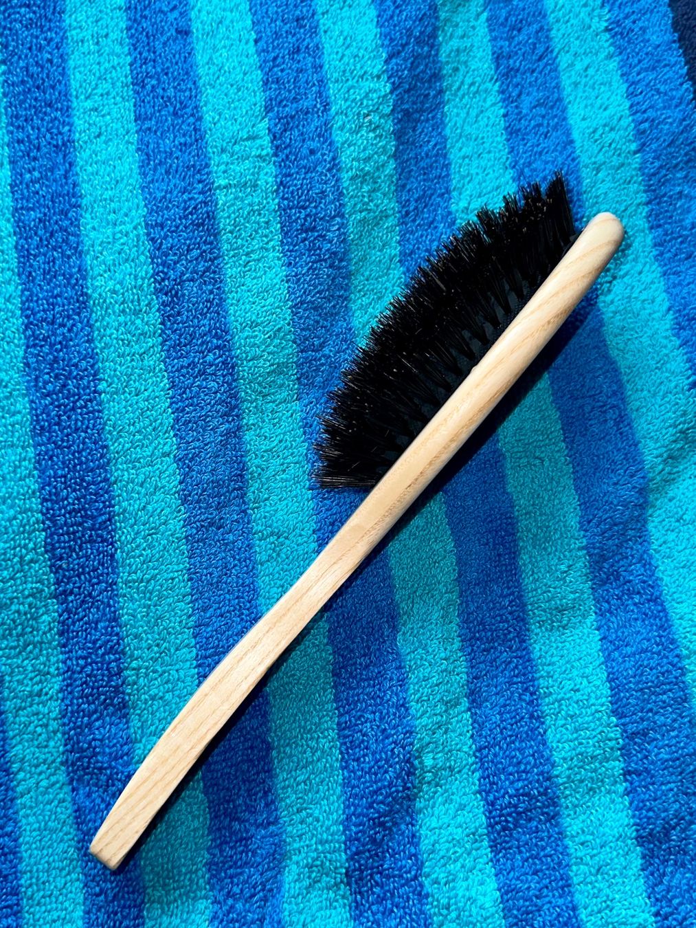 Trisa Autres soins des cheveux: Wildschweinborsten Bürste/ Board Bristle Brush – Neuf (Voir description) à Mels par fatjon.j.p 1