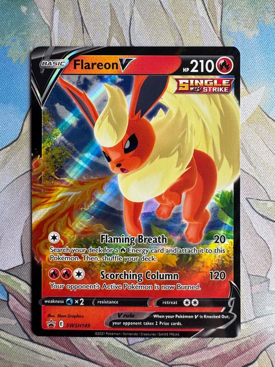 Carta Pokemon Flareon V SWSH149 – Promozionale Black Star, Olografica, Edizione Spada E Scudo, Collezionabile
