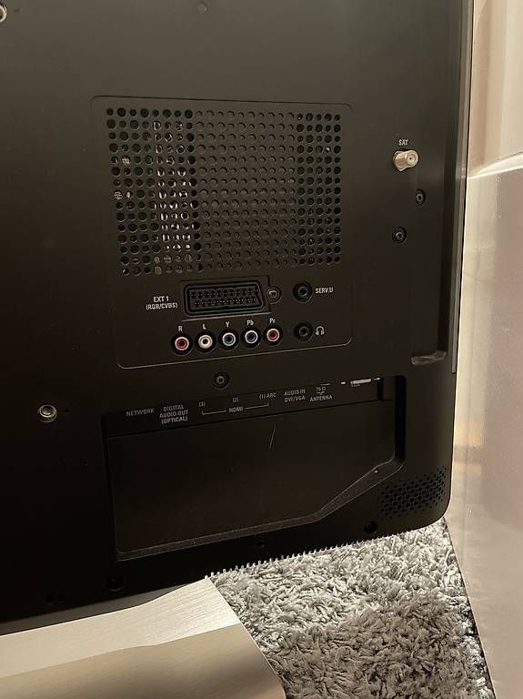 Televisori: Fernseher PHILIPS 32 Zoll – Usato da Basel venduto da lea_n6hy 4