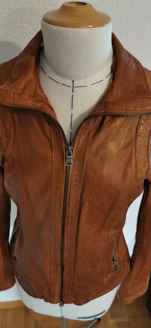 Giacche: Weiche, neuwertige Lammlederjacke Gr. 34 – Nuovo (secondo la descrizione) da Zwillikon venduto da Leewii 6