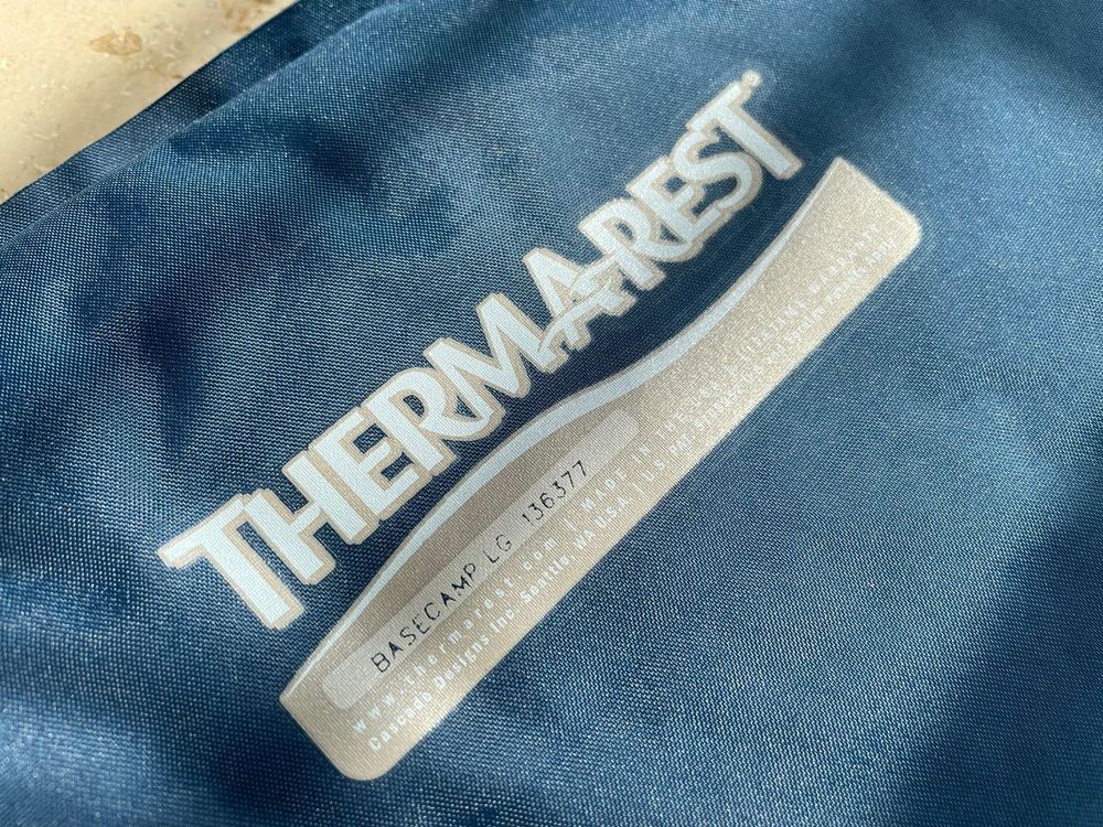 Thermarest hotsell basecamp lg