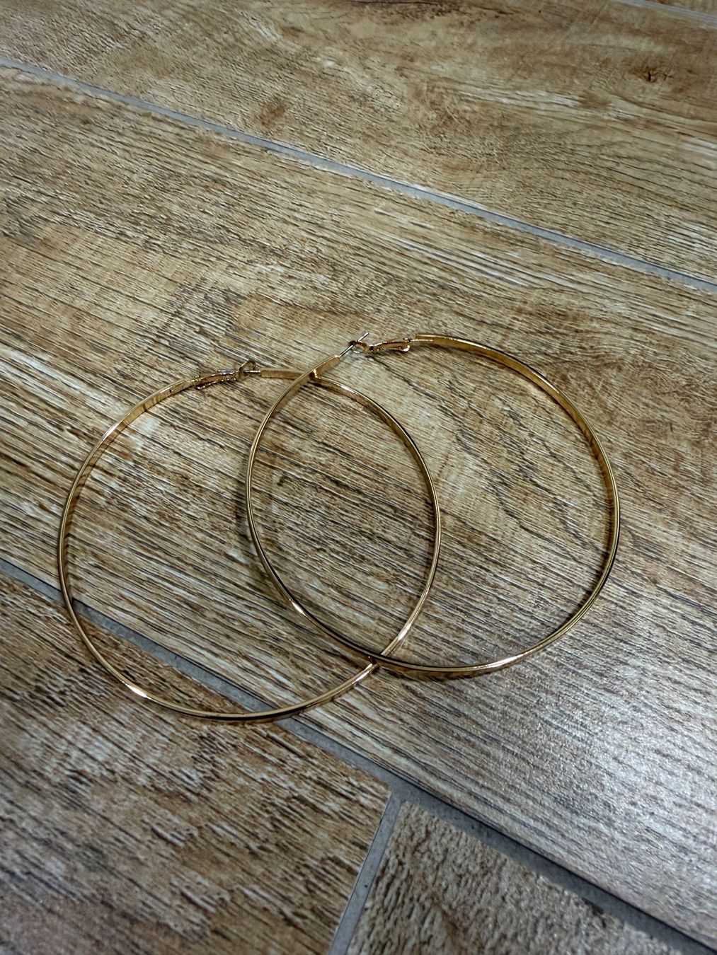 Boucles d'oreille: Goldene grosse Hoops – Neuf (Voir description) à St. Gallen par kka_l9wg