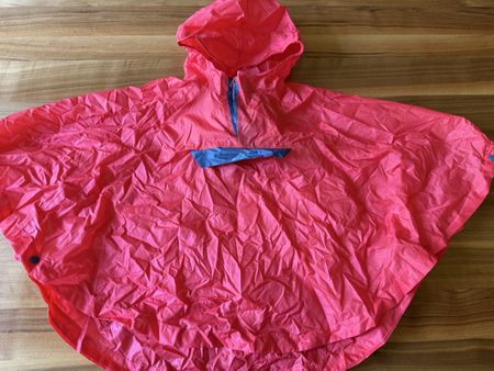 Quechua Regenponcho Gr. 104-122 🌧️