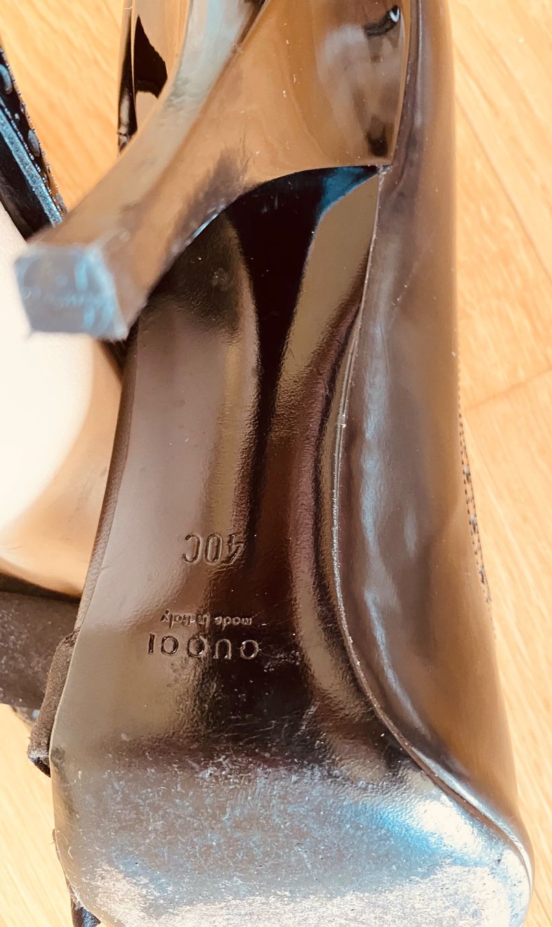 Gucci Scarpe da donna: LIKE NEW GUCCI SHOES – Usato da Walchwil venduto da Finibaci 4
