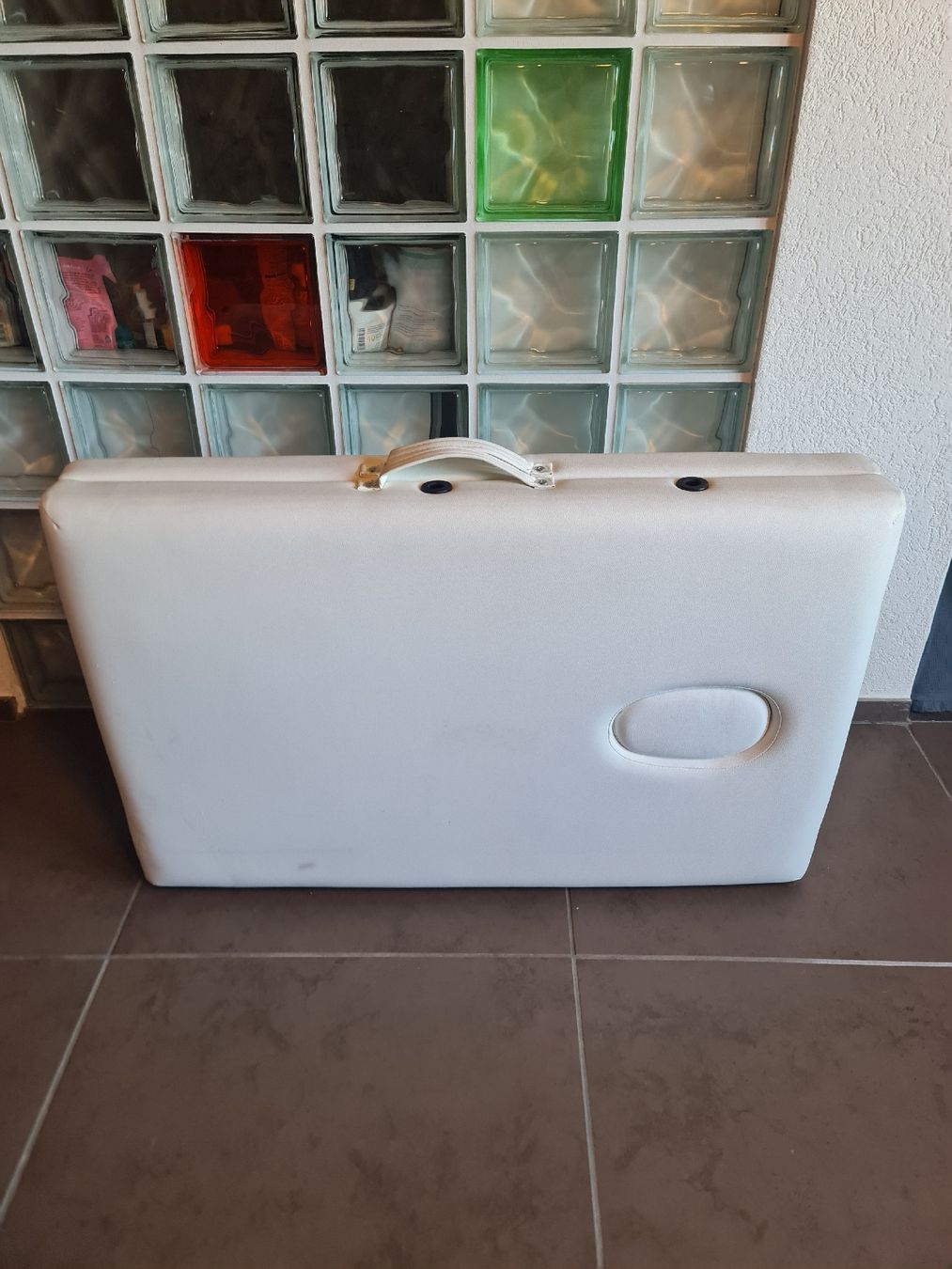 Kosmetik-& Massageliegen: Massageliege weiss – Gebraucht aus Rüfenach AG von mie_y852 5