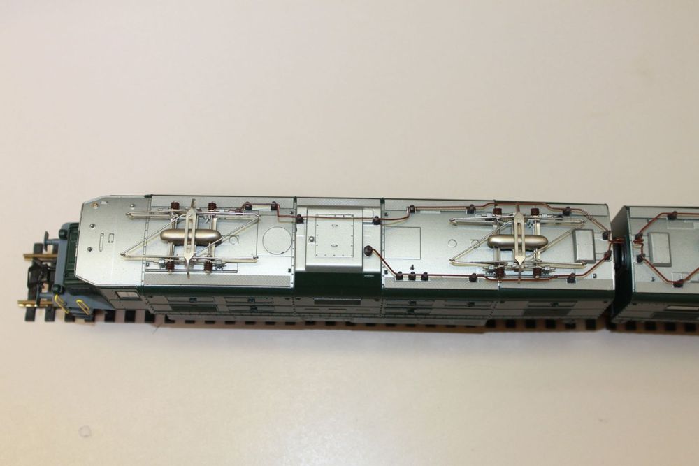 Märklin Trains électriques: Märklin Ae8/14 – D'occasion à Birmensdorf ZH par Buhwil18 5