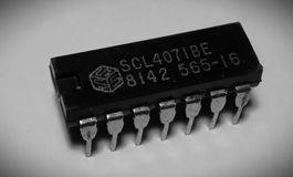 SCL4071BE Quad Or Gate 25 Stück