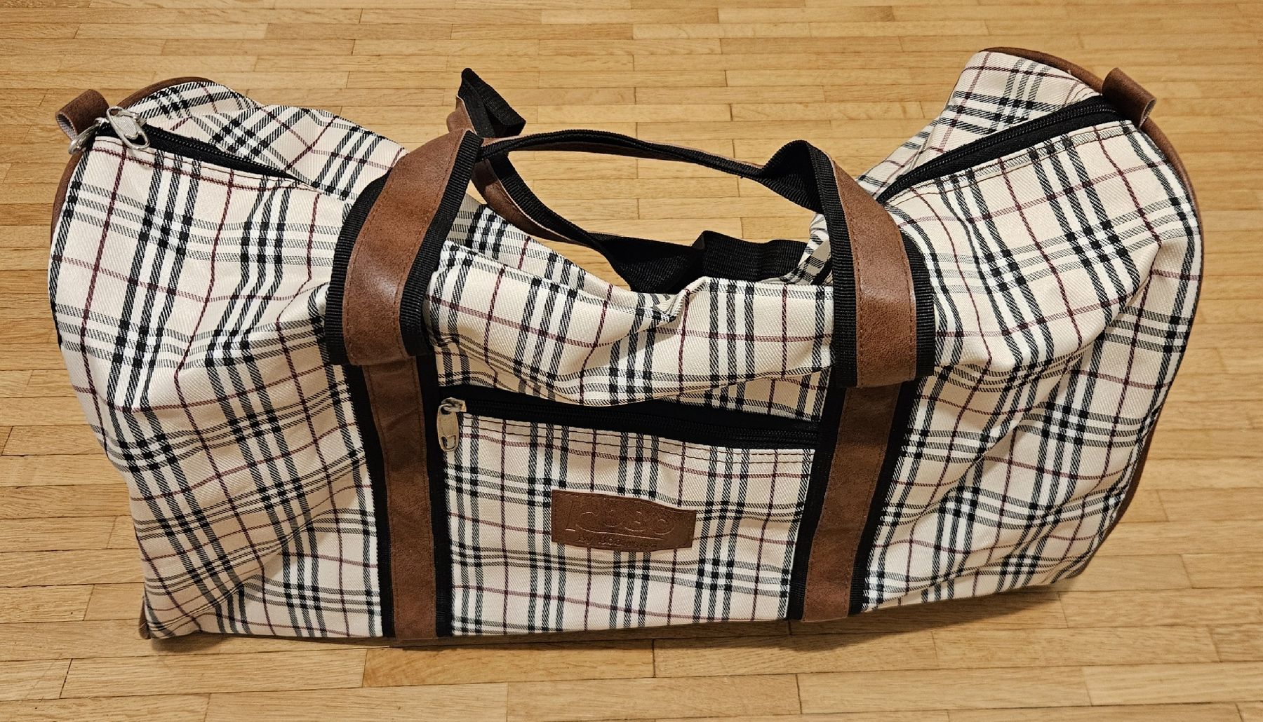 Sacs: einfache Tragtasche aus Kunststoff – D'occasion à Schliern b. Köniz par FMB123