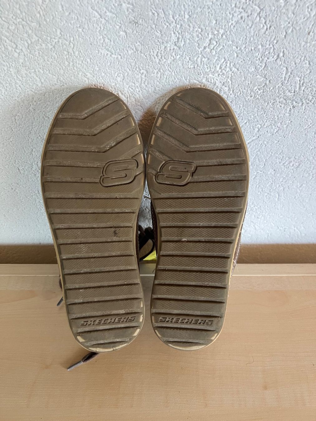 Skechers Schuhe für Jungen: Gr.32 Sketcher braun / brun – Gebraucht aus Praz (Vully) von Jebed 1