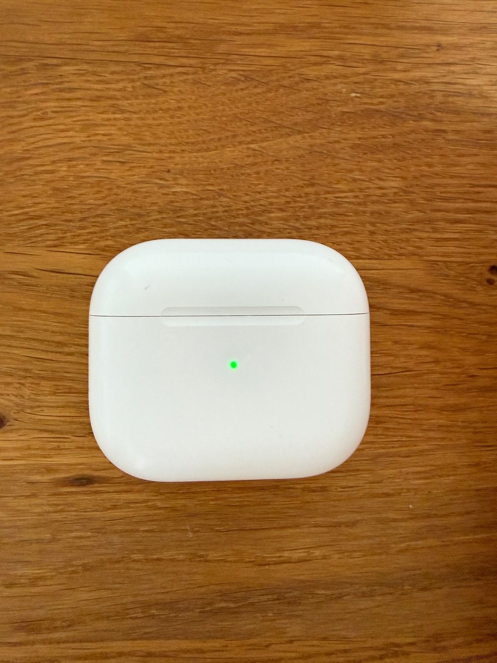 Apple Casques audio: APPLE AirPods 3 Charging Case – D'occasion à Lausanne par Nine1982 4