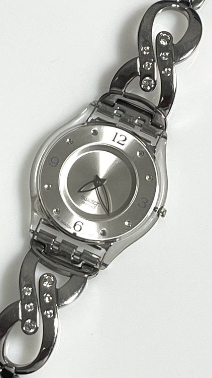 Elegante Swatch Skin Damenuhr 1