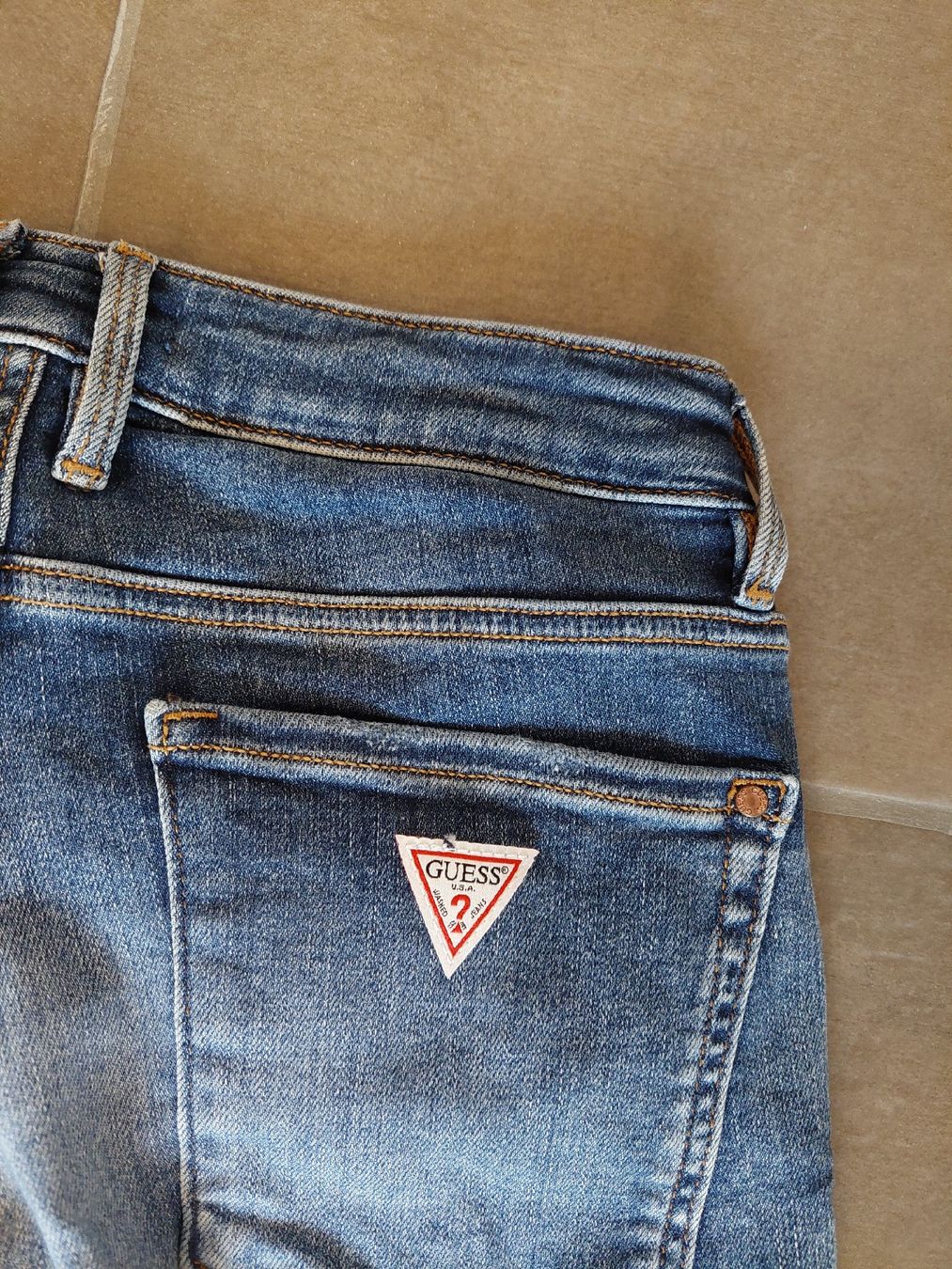 Guess Jeans: Neu* Guess Jeans – Neu (gemäss Beschreibung) aus Flurlingen von Atea8 1