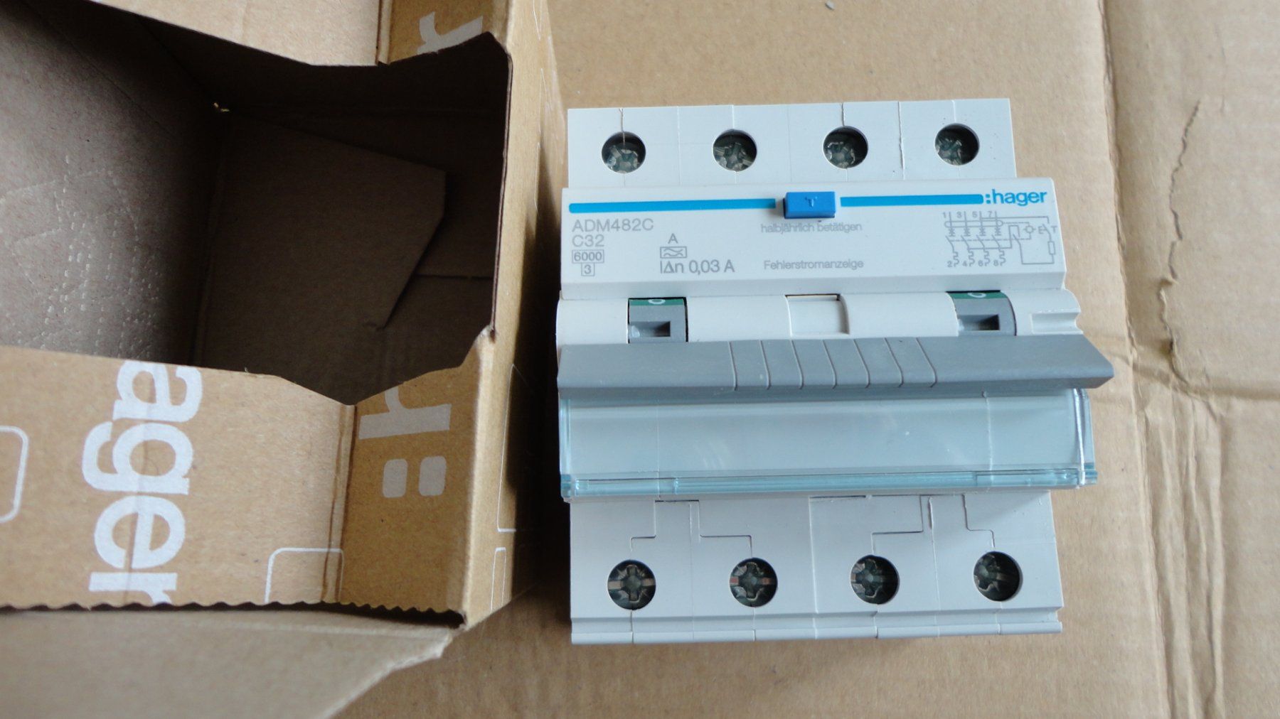 Hager Stromzufuhr: Hager ADM482C 6kA FI/LS C32/30mA 4Pol – Neu und originalverpackt aus Emmen von Dora024 2