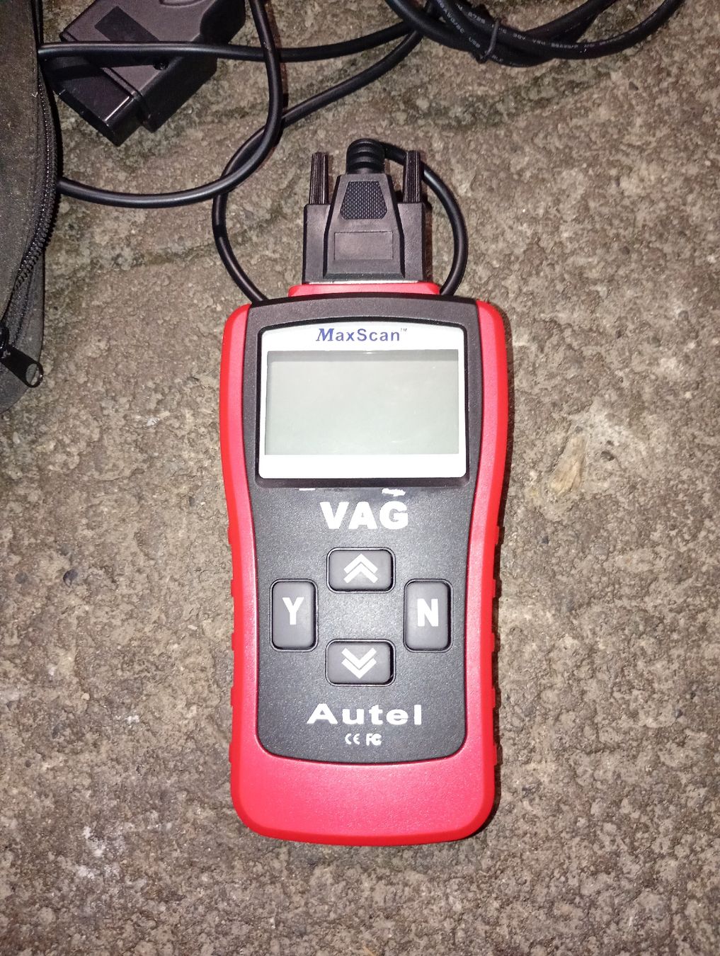 Autel Misurare: Autel Maxiscan VAG 405 Diagnosegeraet  – Usato da Werdenberg venduto da claude-z3