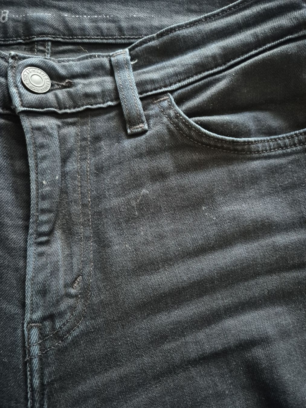 Levi's Jeans: Dunkle Levi Skinny Jeans – Usato da Schlieren venduto da nat_76vd 4