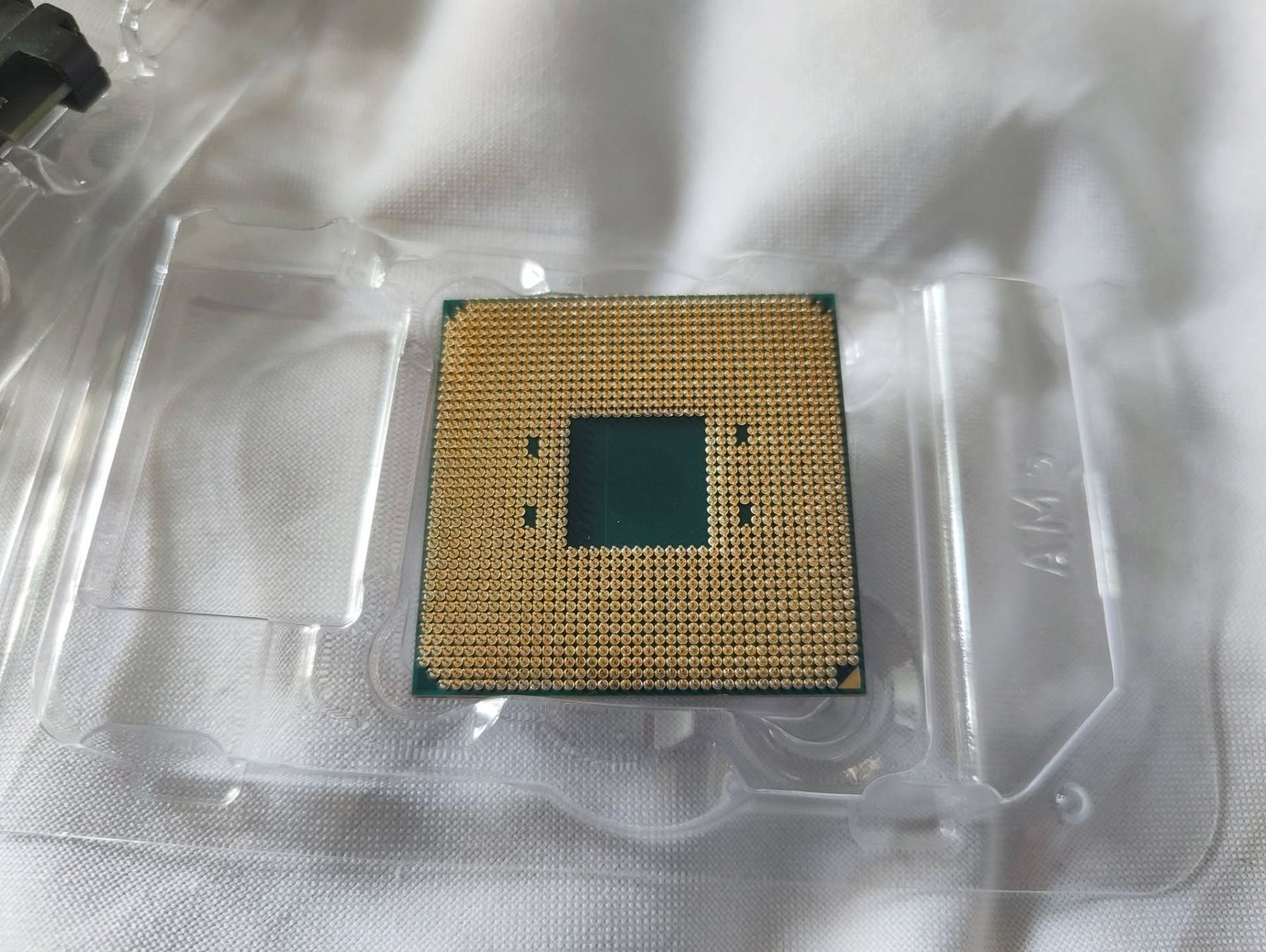 Amd Composants électroniques: AMD Ryzen7 5800X3D – D'occasion à St.Gallen par becks0815 1