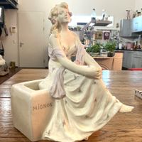 JUGENDSTIL FRAUSKULPTUR MAJOLIKA FRANCE SIGNIERT GEMARKT