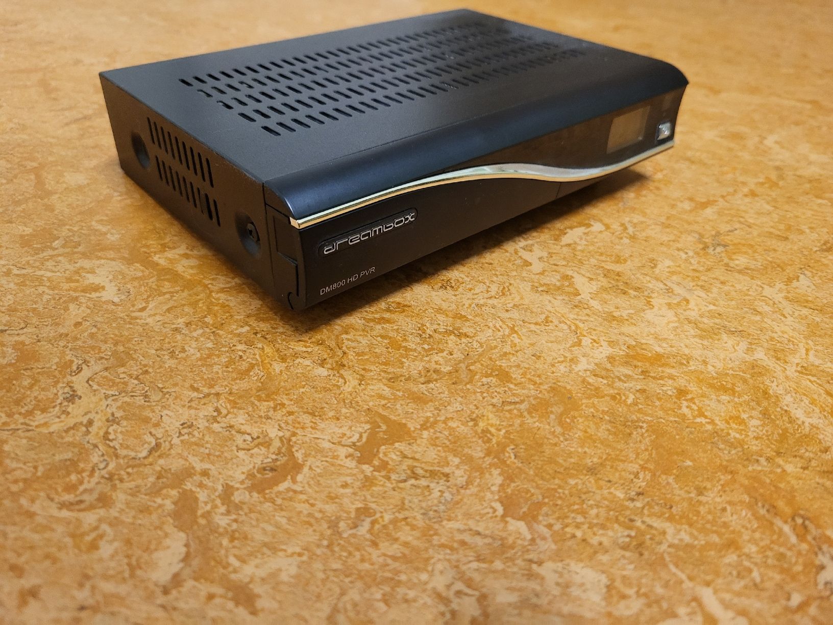 Ricevitori: Dreambox DM800 HD PVR Satelliten Receiver Linux HDTV DVB-S2 – Usato da Lungern venduto da Sstefan1