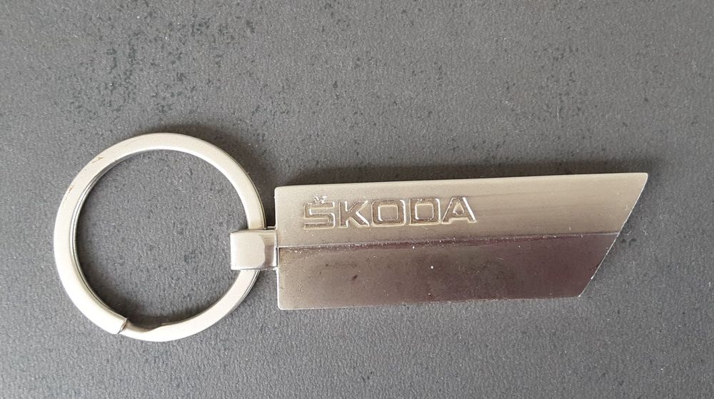Schlüsselanhänger Skoda Metall