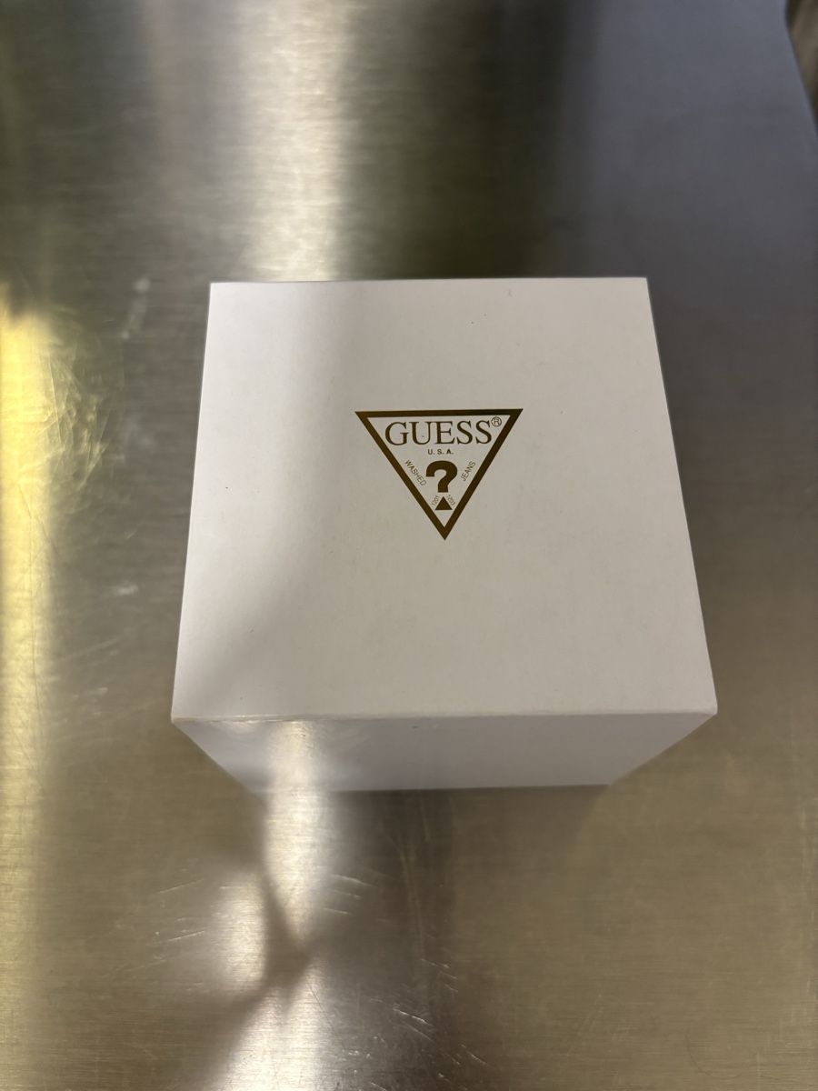 Sonstiges Uhren Zubehör: Uhr GUESS Silber – Neu (gemäss Beschreibung) aus Konolfingen von bekimcekiqaj 1