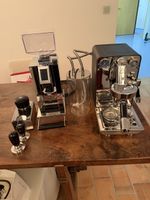 Espresso Maschine mit Mühle dazu komplett