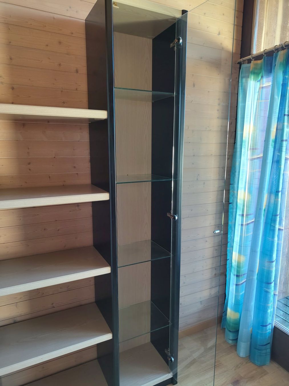 Armadi: Wohnwand mit Vitrine (LETZTE CHANCE!) – Usato da Beinwil am See venduto da Msunneschin 3
