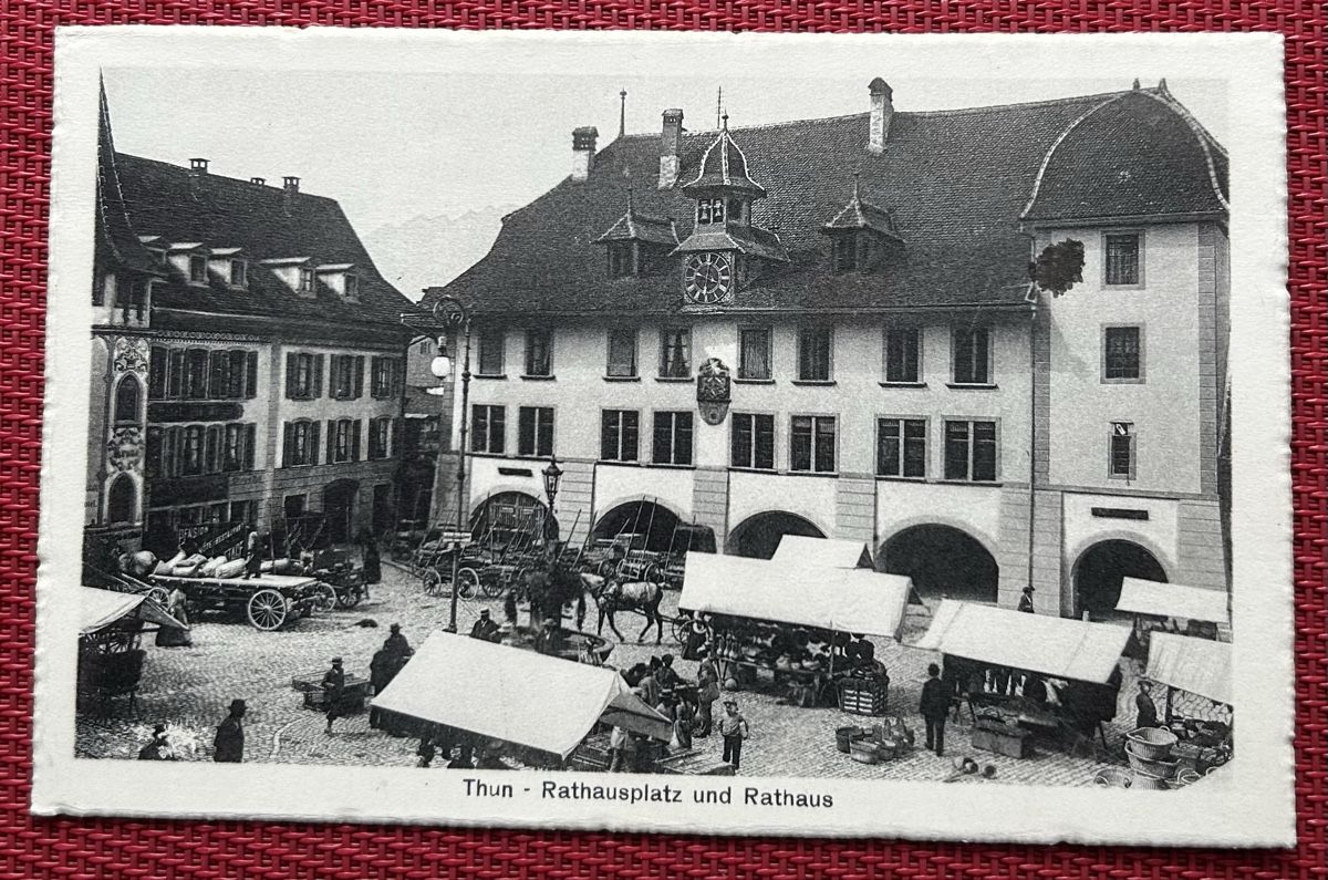 Cartoline postali: Thun Rathausplatz Markt  – Usato da Horw venduto da Tellbub