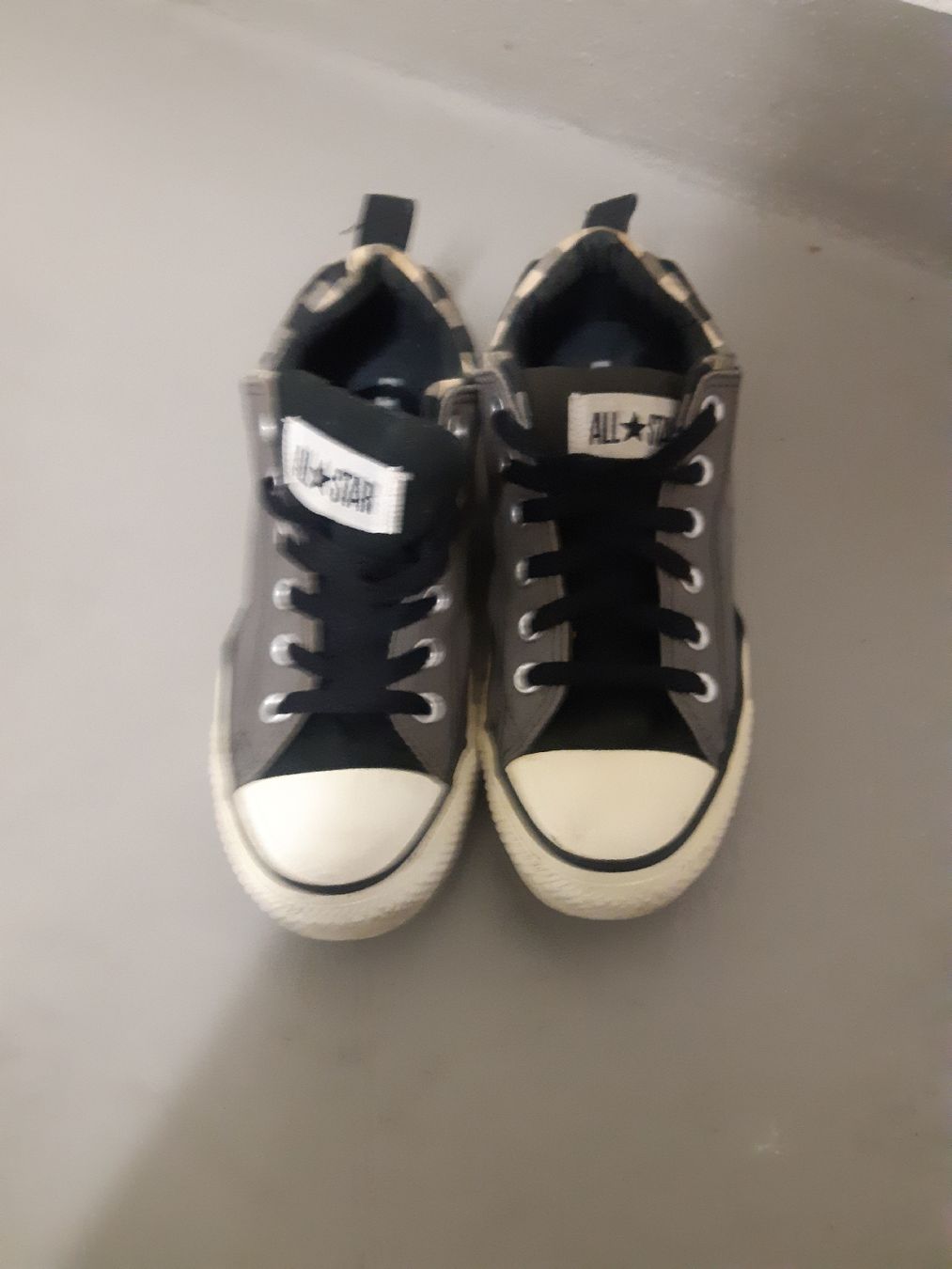 Converse Chaussures hommes: Converse Schuhe gr 39,5 – D'occasion à luzern par zola7 4