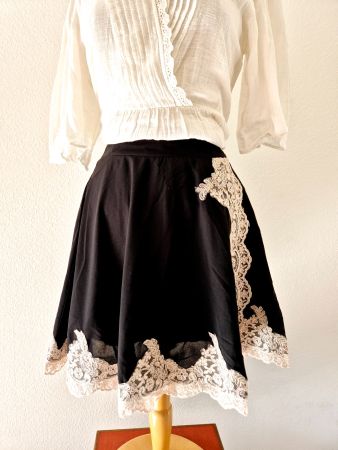 ROCK L 40 MEISÏE , TOP ZU WOLFORD SHIRT + PIGALLE TUNIKA