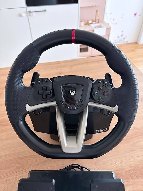 Controller: HORI Racing Wheel Overdrive  – Usato da Neuhausen Am Rheinfall venduto da N4vii91 2