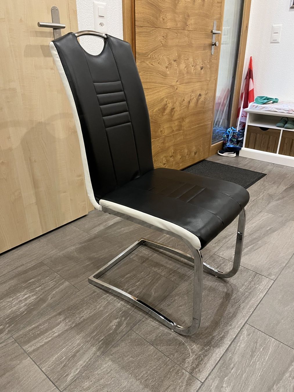 Chaises: Esszimmerstühle Freischwinger – D'occasion à Langnau i. E. par Werkla 5