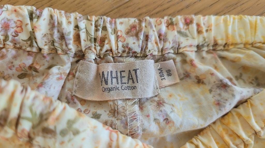 Wheat Pantaloni: Wheat Shorts/Bloomers, Gr. 86 – Nuovo (secondo la descrizione) da Igis venduto da bue_bbp6 1