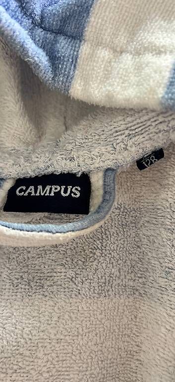 Accappatoi: 2 accappatoi campus taglia 128 cm – Usato da Tesserete venduto da l_m_n67r 1