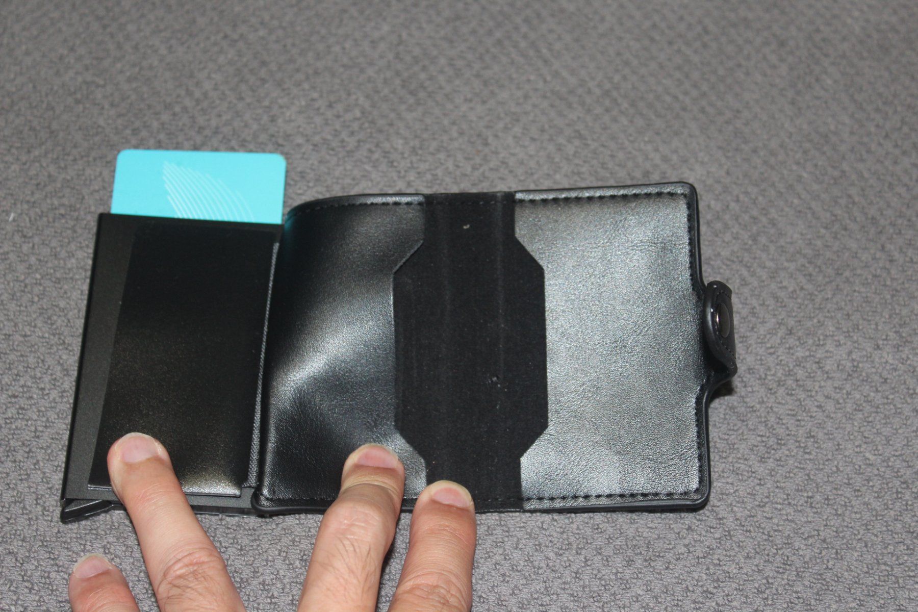 Brieftaschen: schwarz RFID Block Leder Karten etui – Neu (gemäss Beschreibung) aus Kirchdorf AG von suntory010 1