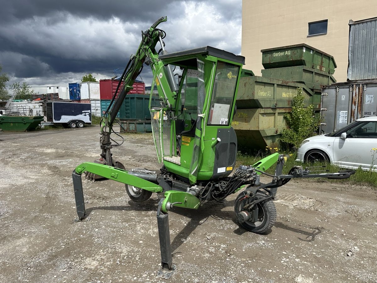 Escavatori: Hansa APZ 131 mit Greifer – Usato da Wohlen AG venduto da inf_7pjb 3